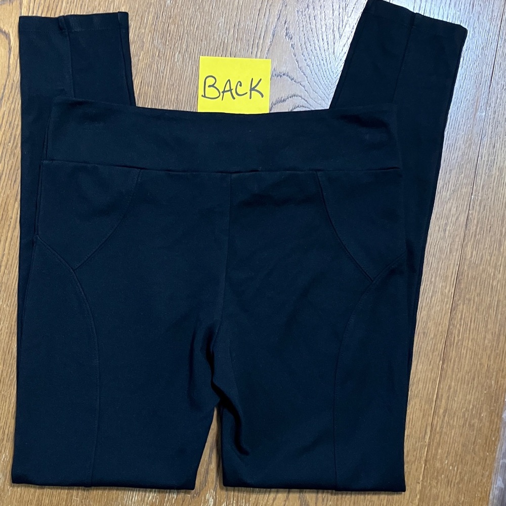 VICINITY BRAND BLACK LEGGINGS 
SIZE MEDIUM - Picture 2 of 10